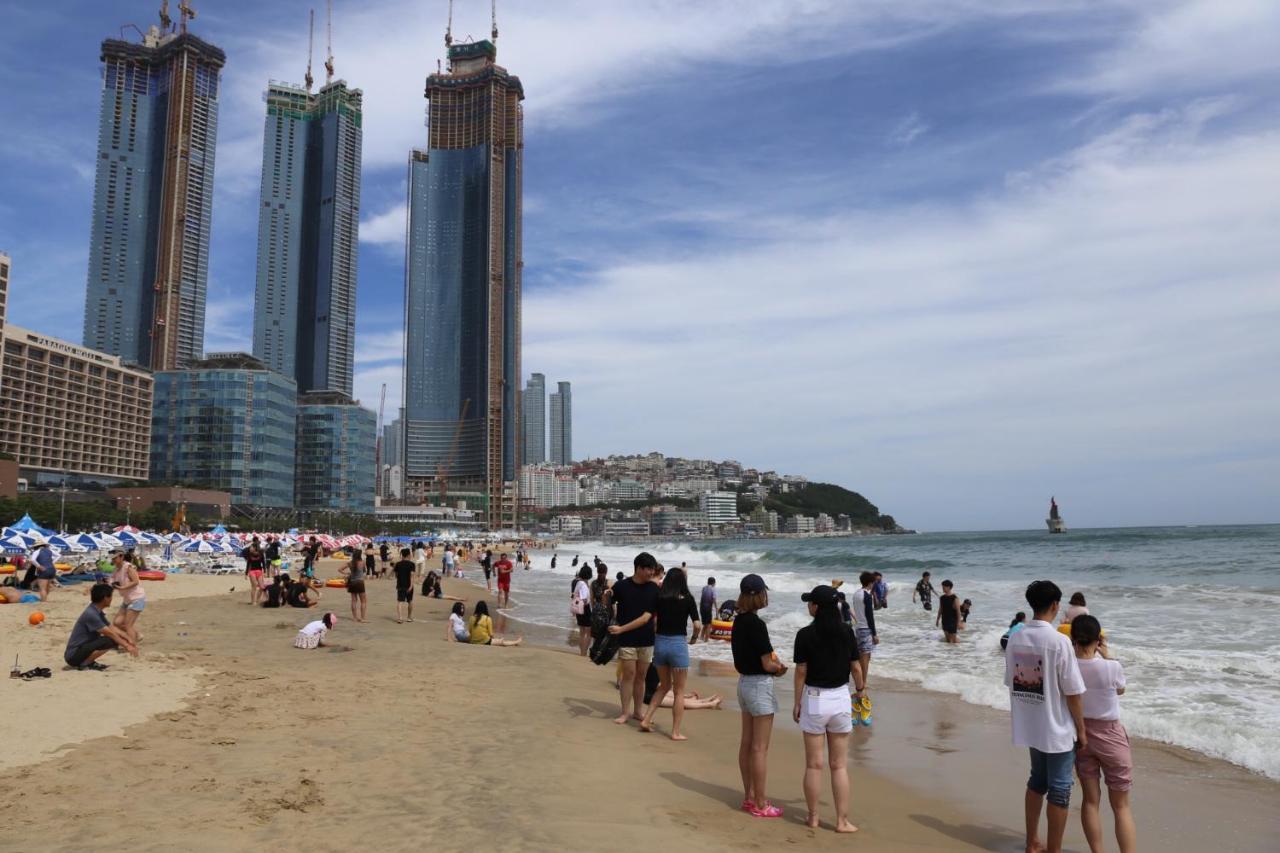 Business Hotel Haeundae S Busan Buitenkant foto