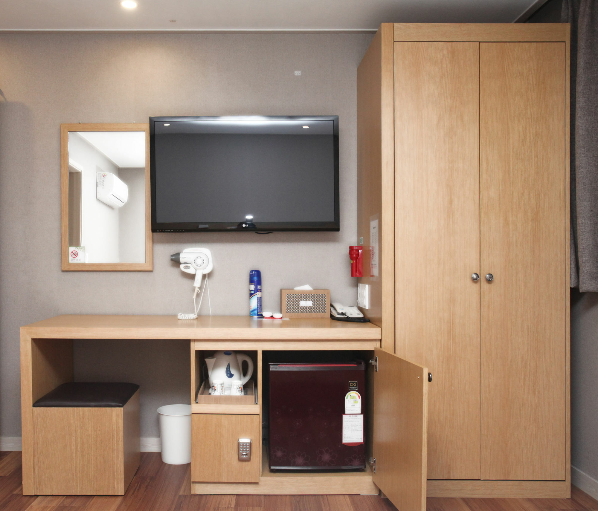 Business Hotel Haeundae S Busan Buitenkant foto