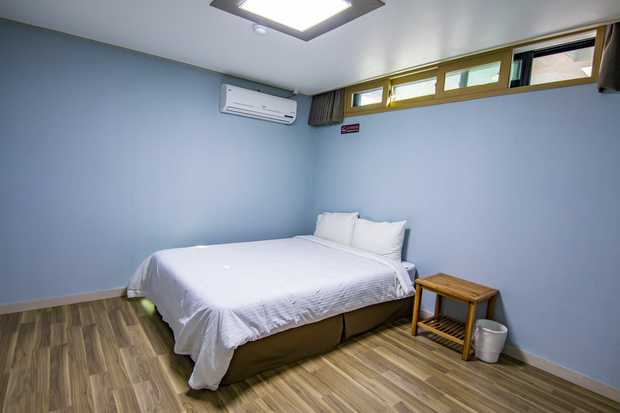 Business Hotel Haeundae S Busan Buitenkant foto